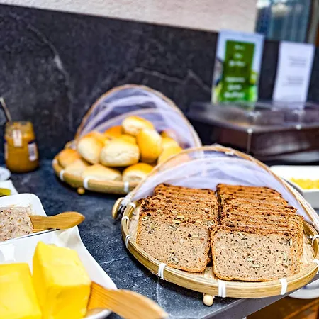 住宿加早餐酒店 Sunny Rose