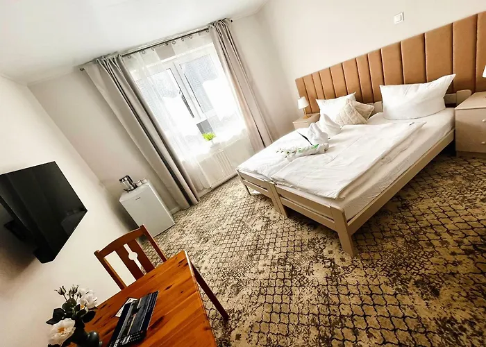 Sunny Rose Bed & Breakfast